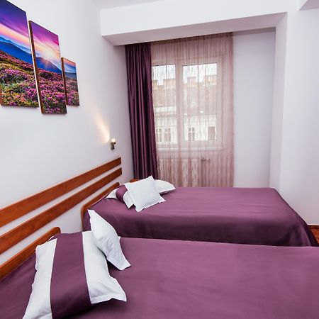 Hotel Alexis Cluj-Napoca Extérieur photo