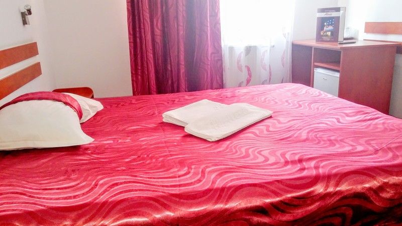Hotel Alexis Cluj-Napoca Extérieur photo